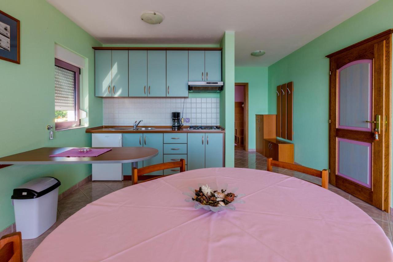 Apartmani Rino Dramalj Exterior photo