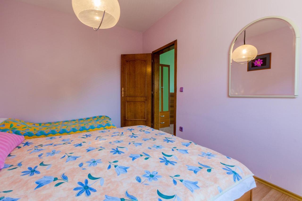 Apartmani Rino Dramalj Exterior photo