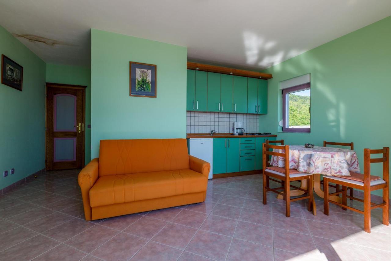 Apartmani Rino Dramalj Exterior photo